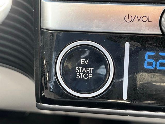 Photo of 2023 Gray Hyundai IONIQ 5