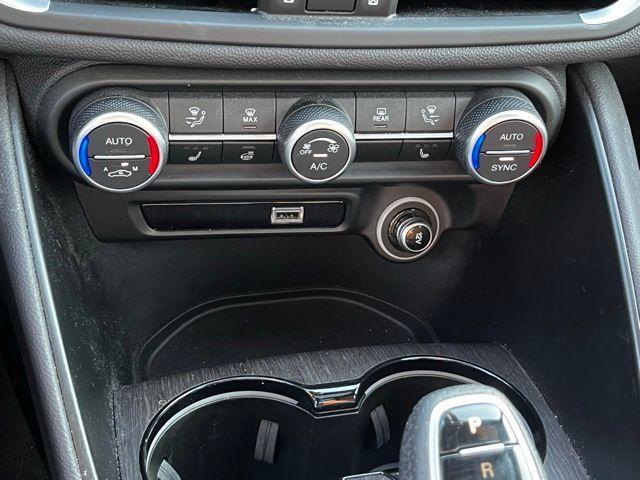 Photo of 2022 Alfa White Alfa Romeo Giulia