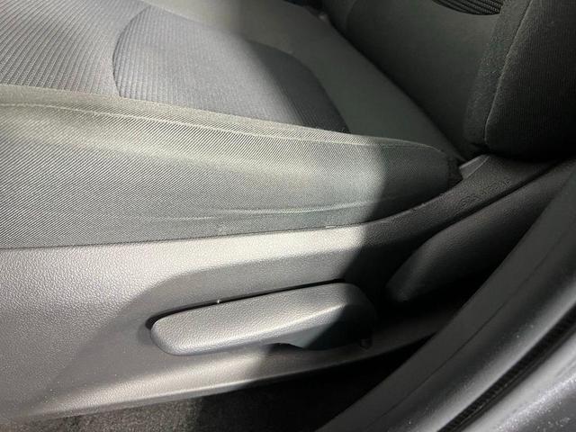 Photo of 2024 Magnetic Gray Metallic Toyota RAV4