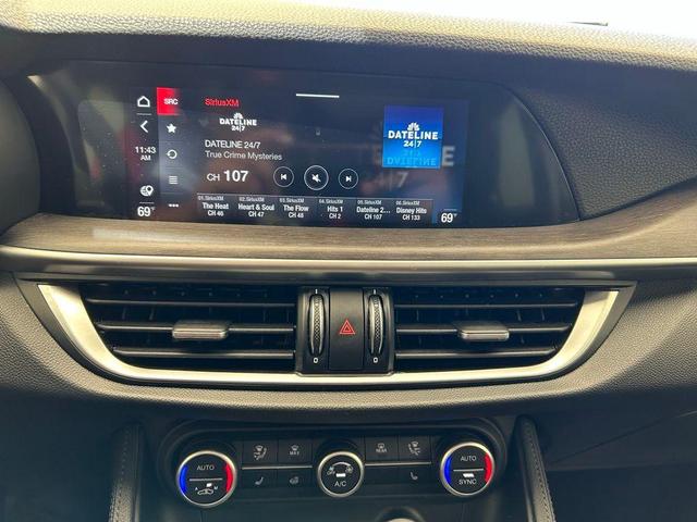 Photo of 2021 Alfa White Alfa Romeo Stelvio
