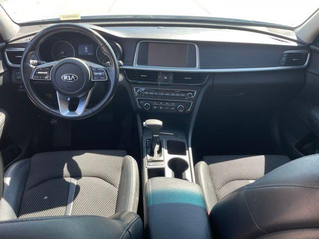 Photo of 2019 Snow White Pearl Kia Optima