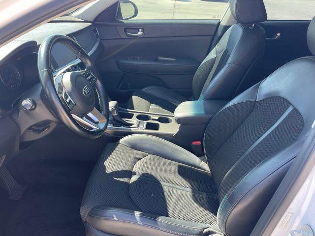 Photo of 2019 Snow White Pearl Kia Optima