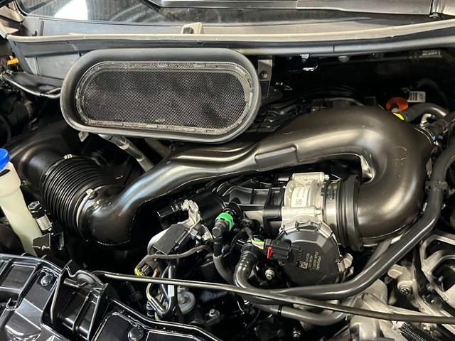 Photo of 2023 Agate Black Metallic Ford Transit-250