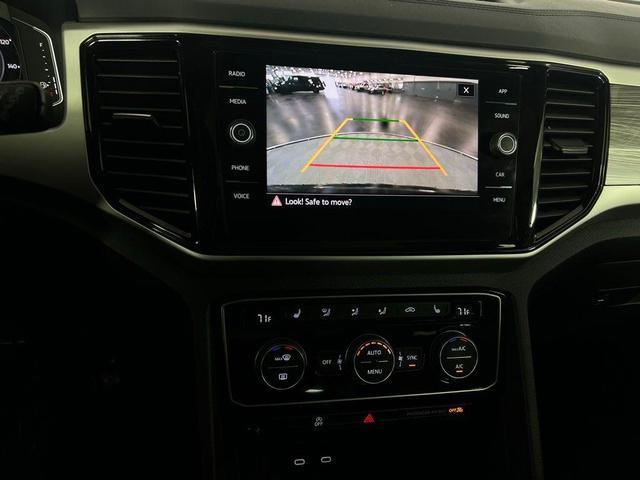 Photo of 2022 Deep Black Pearl Effect Volkswagen Atlas Cross Sport