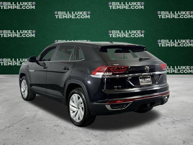 Photo of 2022 Deep Black Pearl Effect Volkswagen Atlas Cross Sport