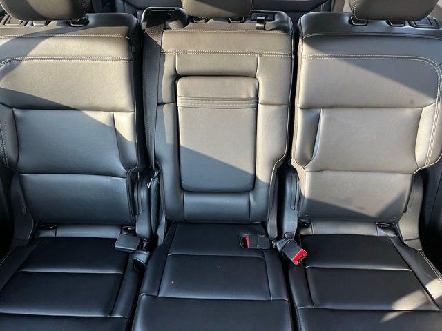 Photo of 2024 Agate Black Metallic Ford Explorer