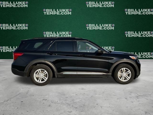 Photo of 2024 Agate Black Metallic Ford Explorer