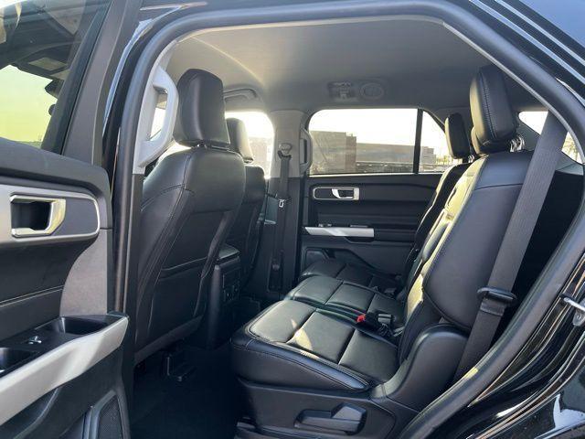 Photo of 2024 Agate Black Metallic Ford Explorer