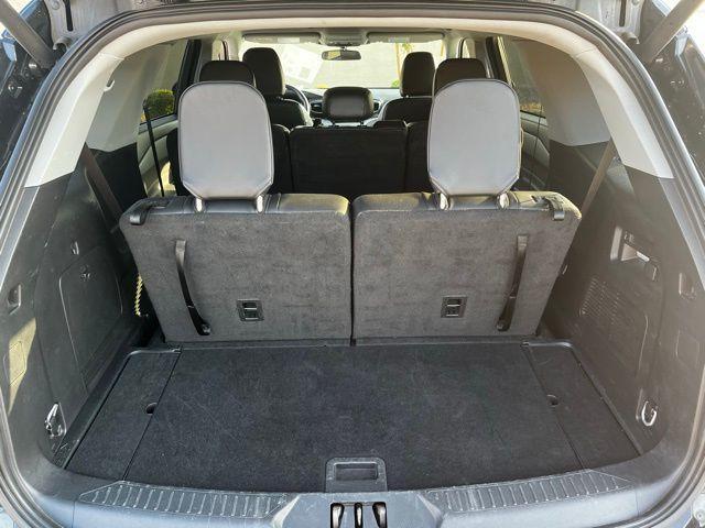 Photo of 2024 Agate Black Metallic Ford Explorer