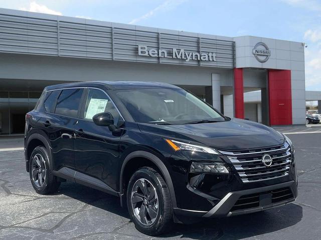Photo of 2025 Super Black Nissan Rogue