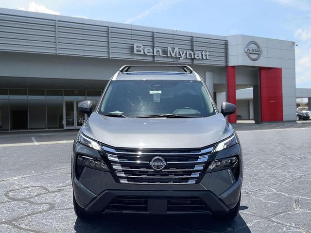 Photo of 2025 Gun Metallic Nissan Rogue