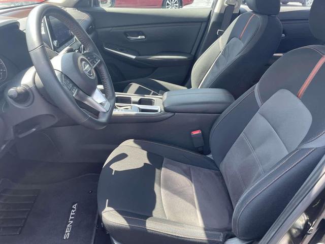 Photo of 2022 Super Black Nissan Sentra