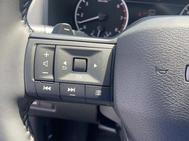 Photo of 2025 Super Black Nissan Rogue