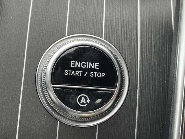 Photo of 2023 Selenite Grey Metallic Mercedes-Benz C-Class