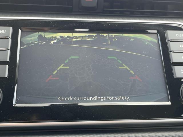 Photo of 2025 Gun Metallic Nissan Kicks