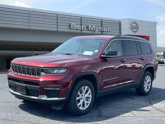 Photo of 2021 Velvet Red Pearlcoat Jeep Grand Cherokee L