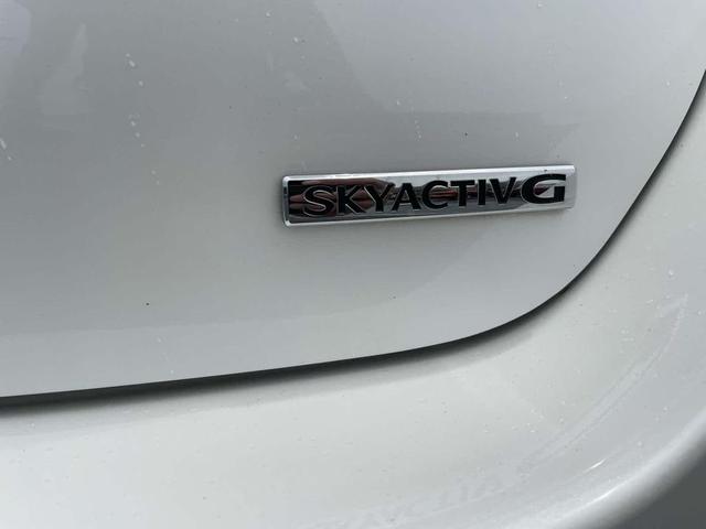 Photo of 2023 Snowflake White Pearl Mica Mazda Mazda3