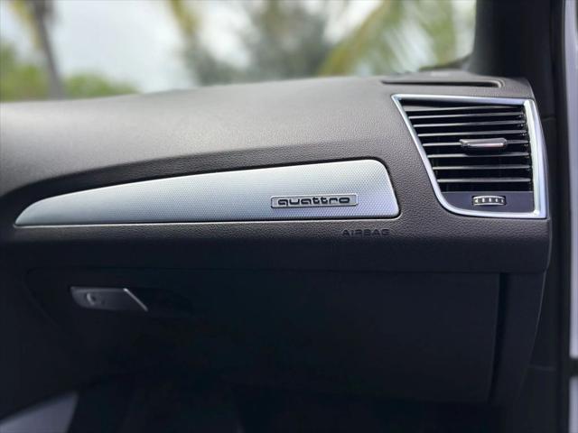 Photo of 2017 White Audi Q5