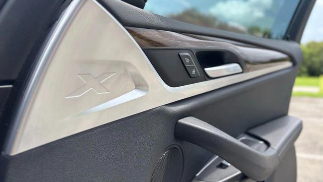 Photo of 2020 Black BMW X3