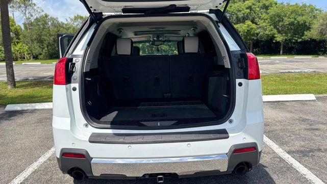 Photo of 2012 Olympic White GMC Terrain
