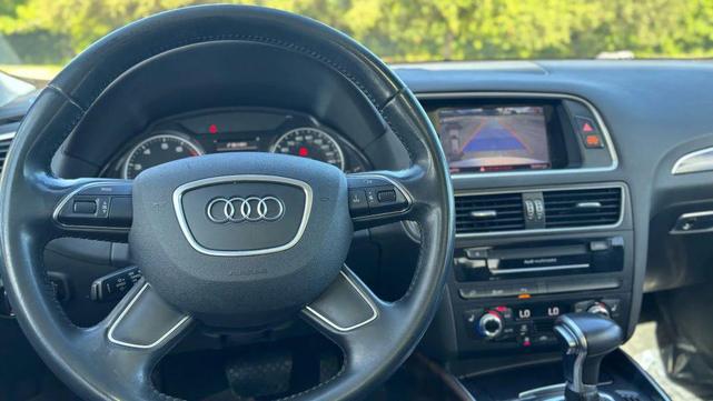 Photo of 2016 Gray Audi Q5