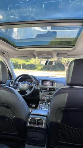 Photo of 2016 Gray Audi Q5