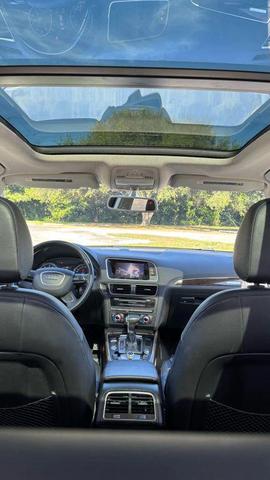 Photo of 2016 Gray Audi Q5