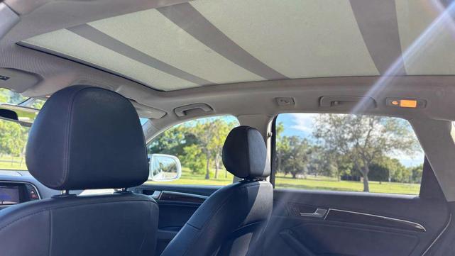 Photo of 2016 Gray Audi Q5
