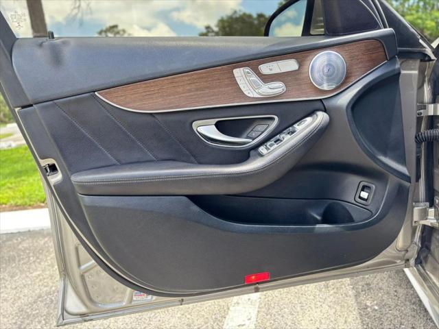 Photo of 2019 Selenite Grey Metallic Mercedes-Benz C-Class