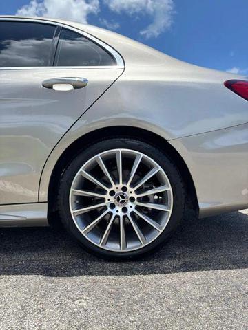 Photo of 2019 Selenite Grey Metallic Mercedes-Benz C-Class
