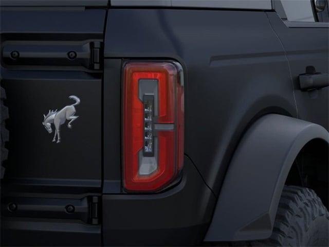 Photo of 2025 Shadow Black Ford Bronco
