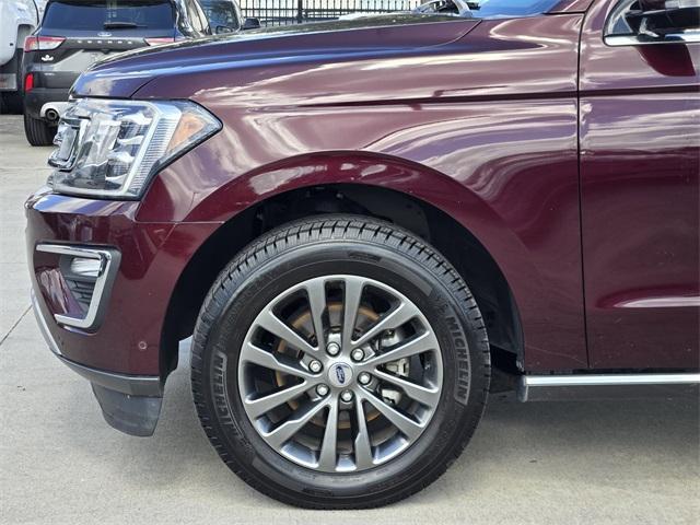 Photo of 2020 Burgundy Ford Expedition