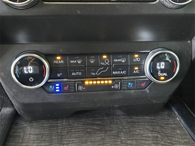 Photo of 2020 Burgundy Ford Expedition