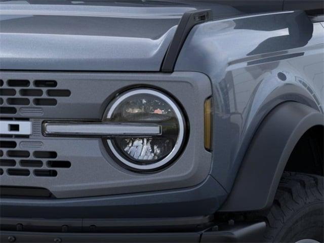 Photo of 2025 Azure Gray Metallic Ford Bronco