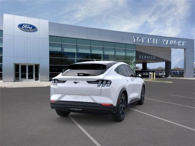 Photo of 2025 Star White Ford Mustang Mach-E