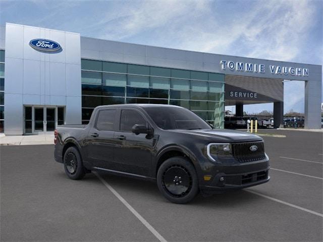 Photo of 2025 Shadow Black Ford Maverick