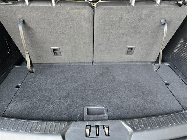 Photo of 2022 Atlas Blue Metallic Ford Explorer