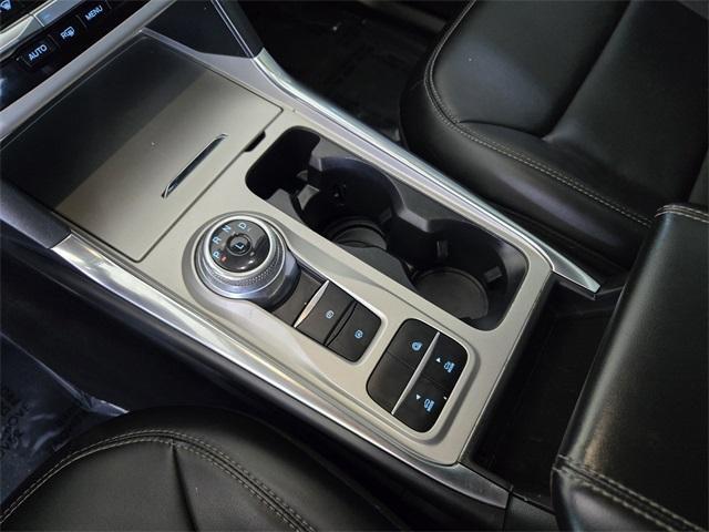 Photo of 2022 Atlas Blue Metallic Ford Explorer
