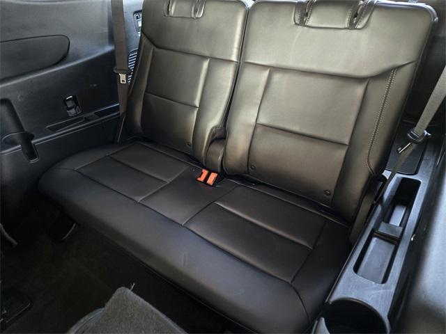 Photo of 2022 Atlas Blue Metallic Ford Explorer