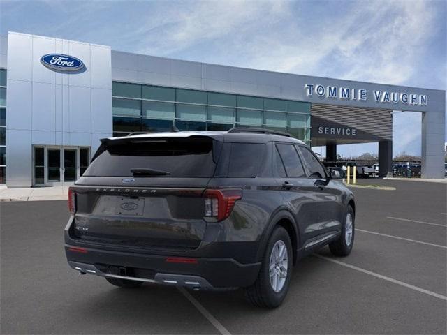 Photo of 2025 Agate Black Metallic Ford Explorer
