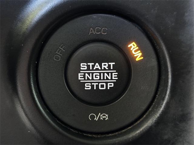 Photo of 2021 Snazzberry Pearlcoat Jeep Wrangler Unlimited