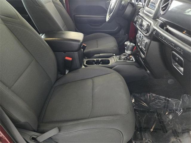 Photo of 2021 Snazzberry Pearlcoat Jeep Wrangler Unlimited