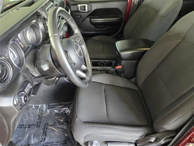 Photo of 2021 Snazzberry Pearlcoat Jeep Wrangler Unlimited