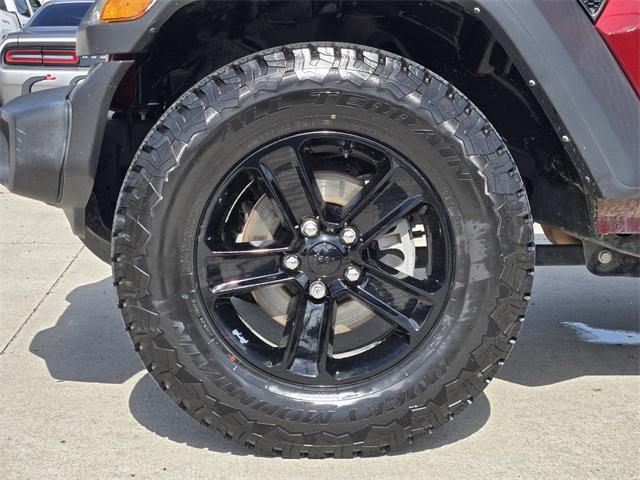 Photo of 2021 Snazzberry Pearlcoat Jeep Wrangler Unlimited