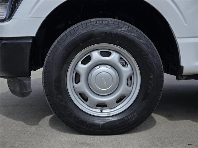 Photo of 2023 Oxford White Ford F-150