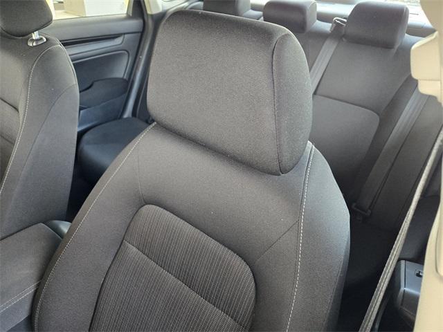 Photo of 2024 SELECT Honda Civic