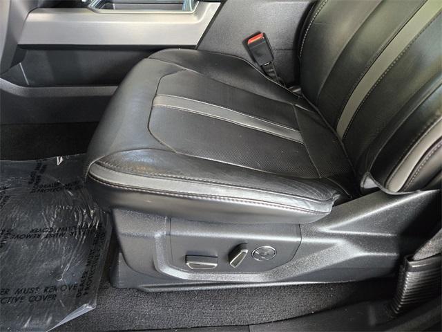 Photo of 2018 Shadow Black Ford F-350