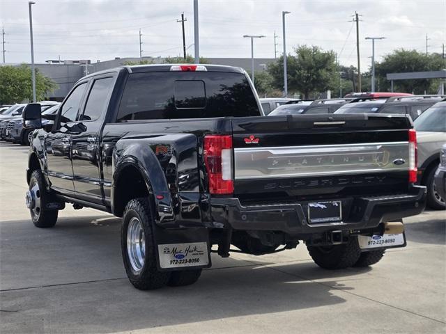 Photo of 2018 Shadow Black Ford F-350