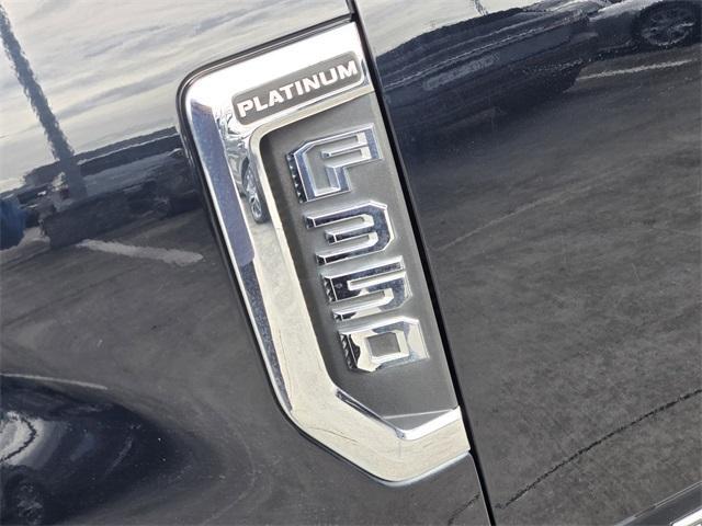 Photo of 2018 Shadow Black Ford F-350