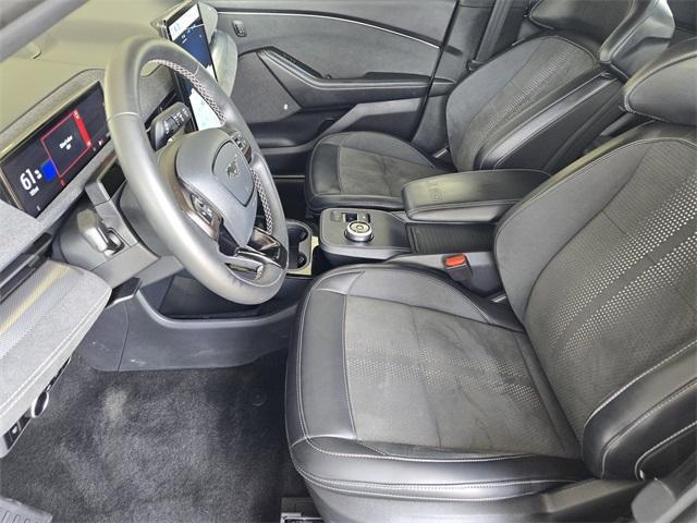 Photo of 2023 Star White Ford Mustang Mach-E